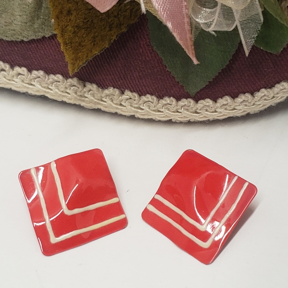 Gorgeous Vintage Ruby Red Statement Earrings - image 2